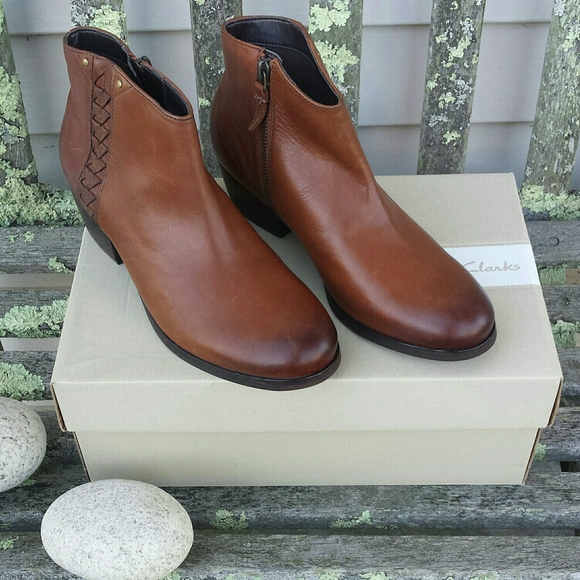 Clarks Maypearl Fawn Leather Ankle Boot 